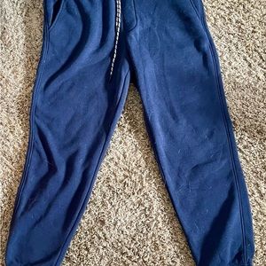 Weather proof colour navy men’s size XL